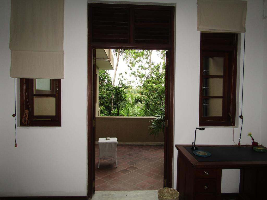 The Mirror Mansion Hotel Rajagiriya Luaran gambar