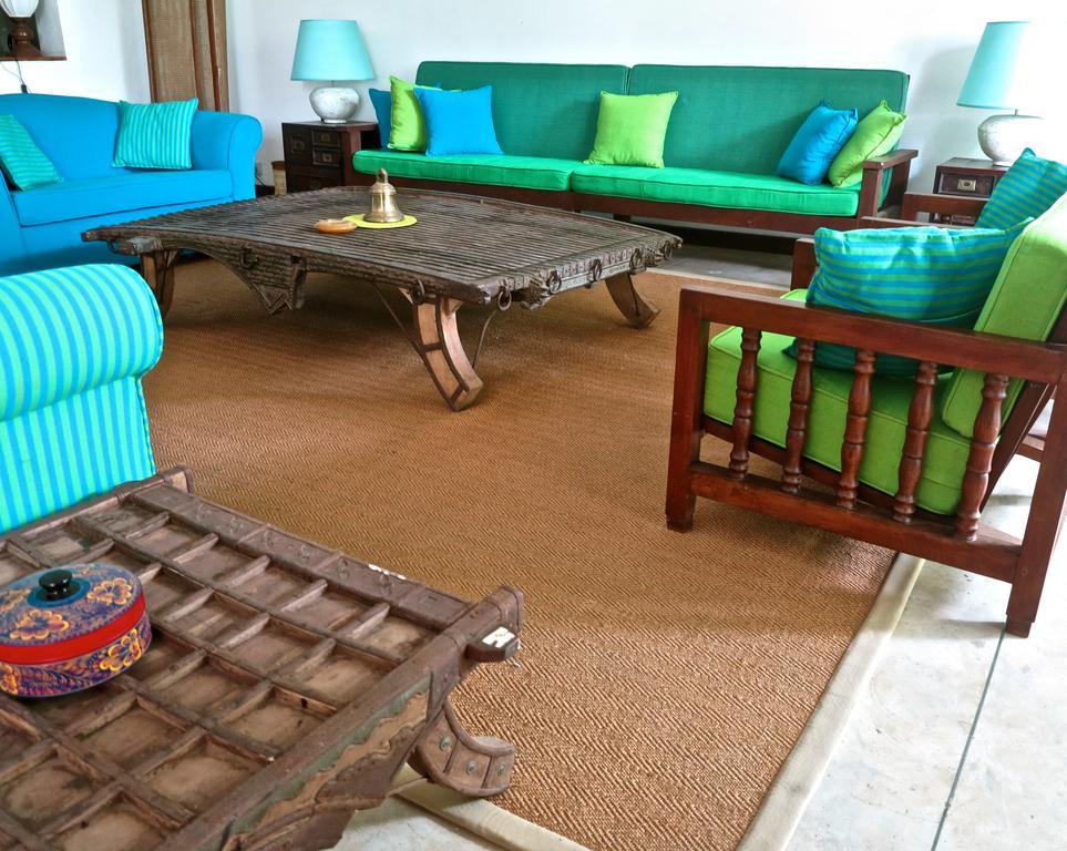 The Mirror Mansion Hotel Rajagiriya Luaran gambar